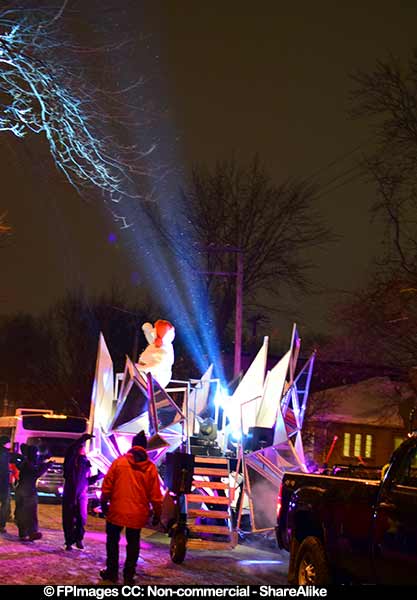 Bonhomme Carnaval bright float at the end of the parade