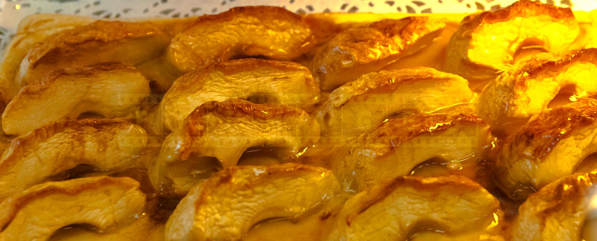 Glazed apple tart - tasty Provence dessert