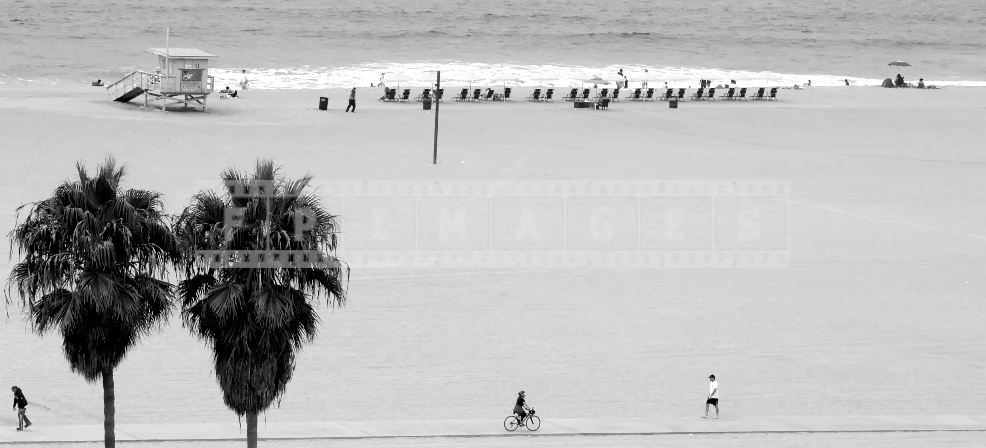 Santa Monica beachfront hiking, running, biking path