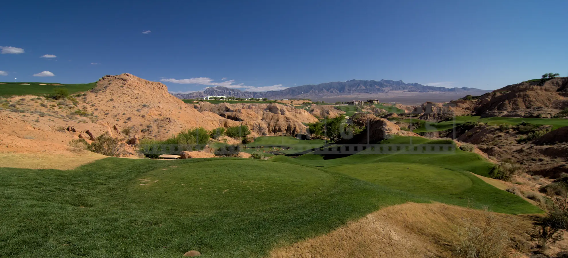 Par 3 #8 tee looking back in the clubhouse direction